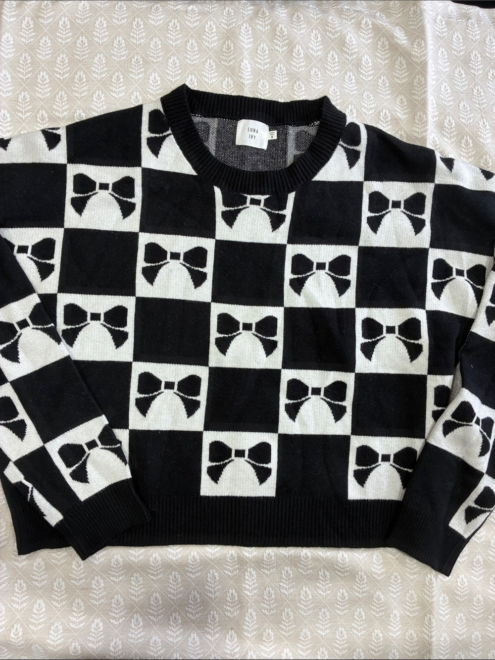 Lorna Jane Black & White Checkerboard Bow Crew Sweater
